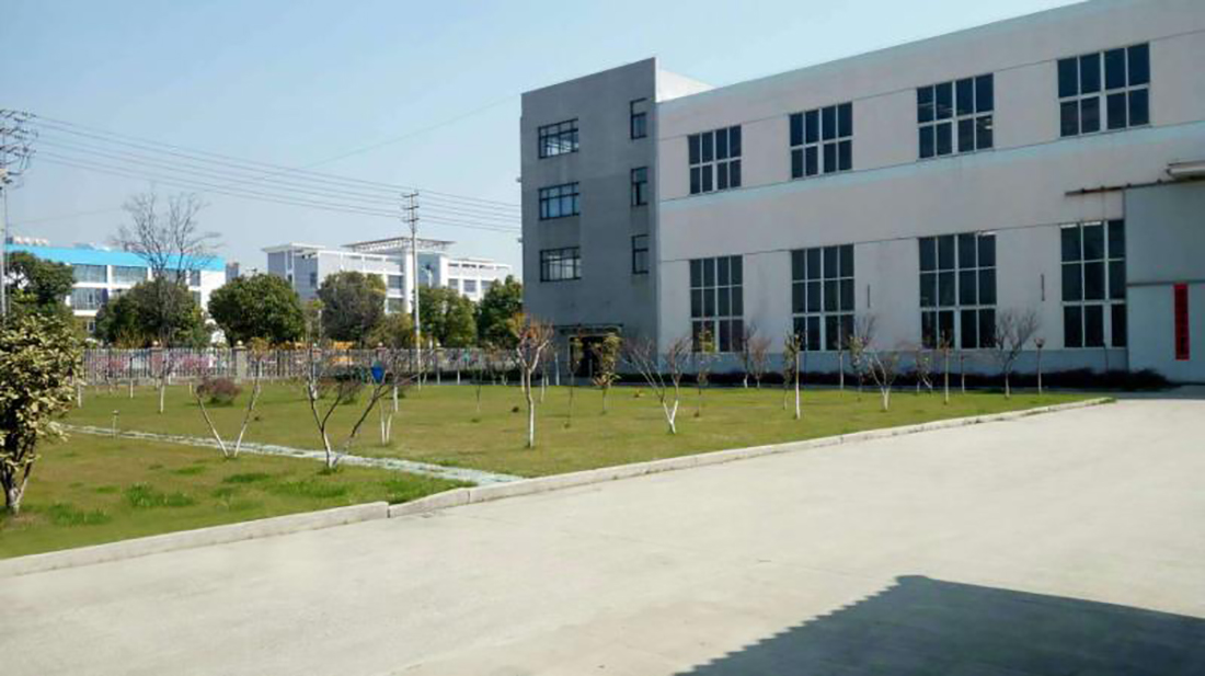 02.jpg
